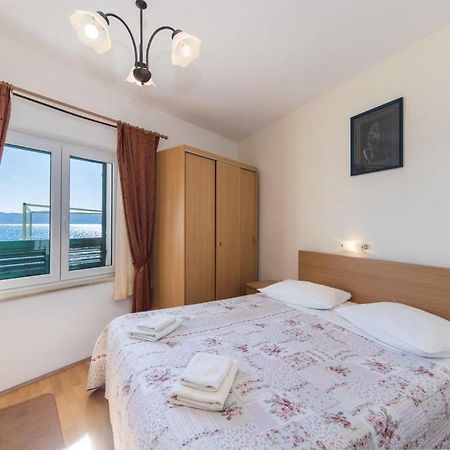 Apartments Dominko Брист Екстер'єр фото