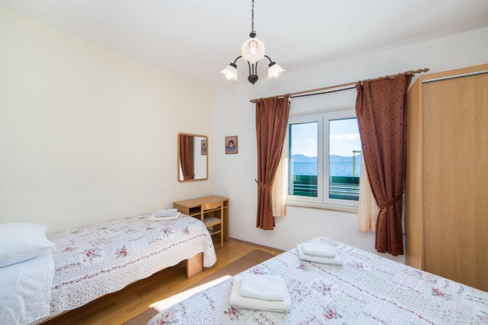 Apartments Dominko Брист Екстер'єр фото