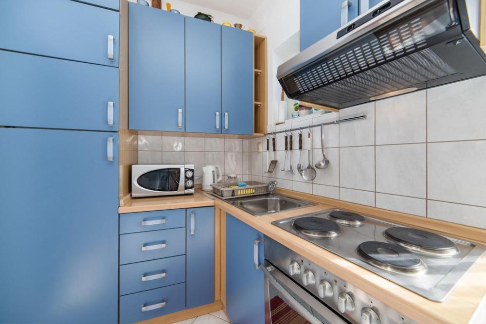 Apartments Dominko Брист Екстер'єр фото